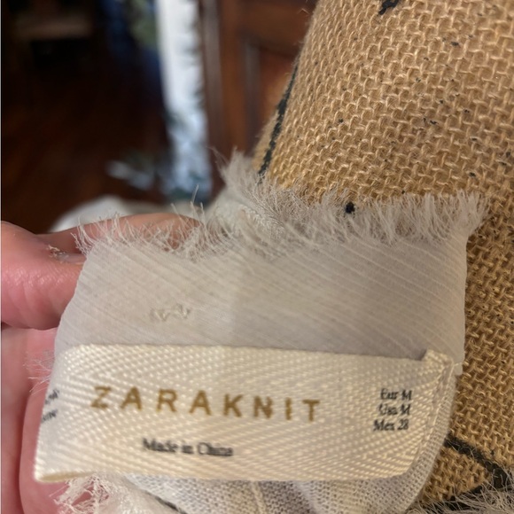 Zara knit - Picture 4 of 4